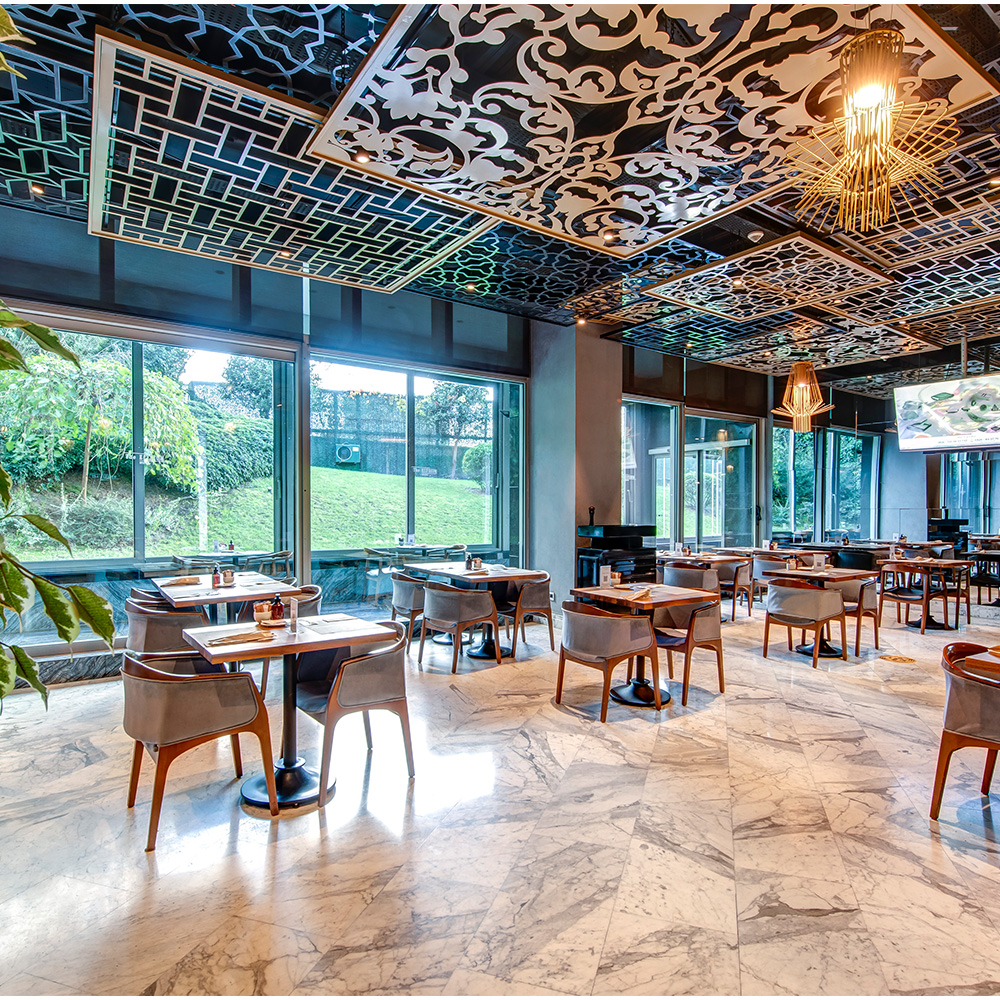 _0012_Restorant