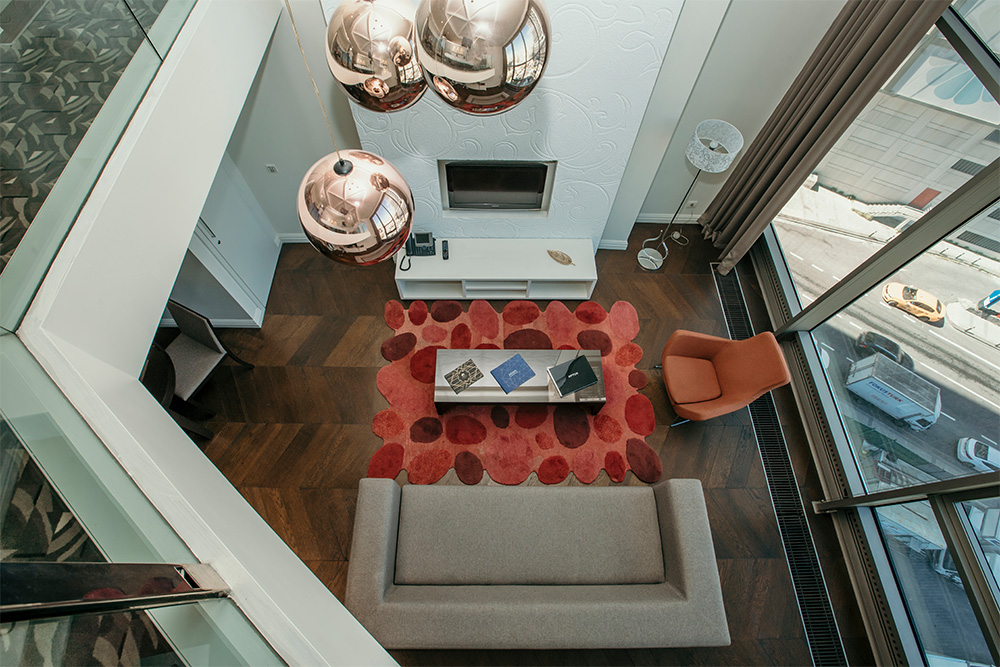 Duplex King Suite Balcony 140m2-09