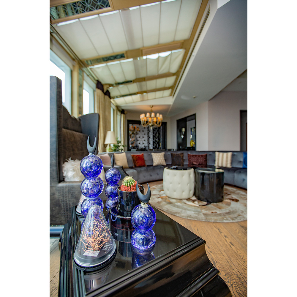 _0001s_0001_Penthouse King 15